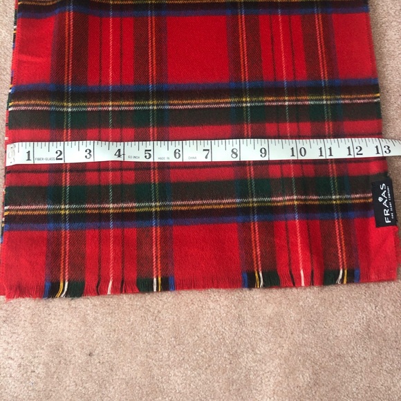 Mens’ V. FRAAS Plaid Scarf NWT - Picture 4 of 5
